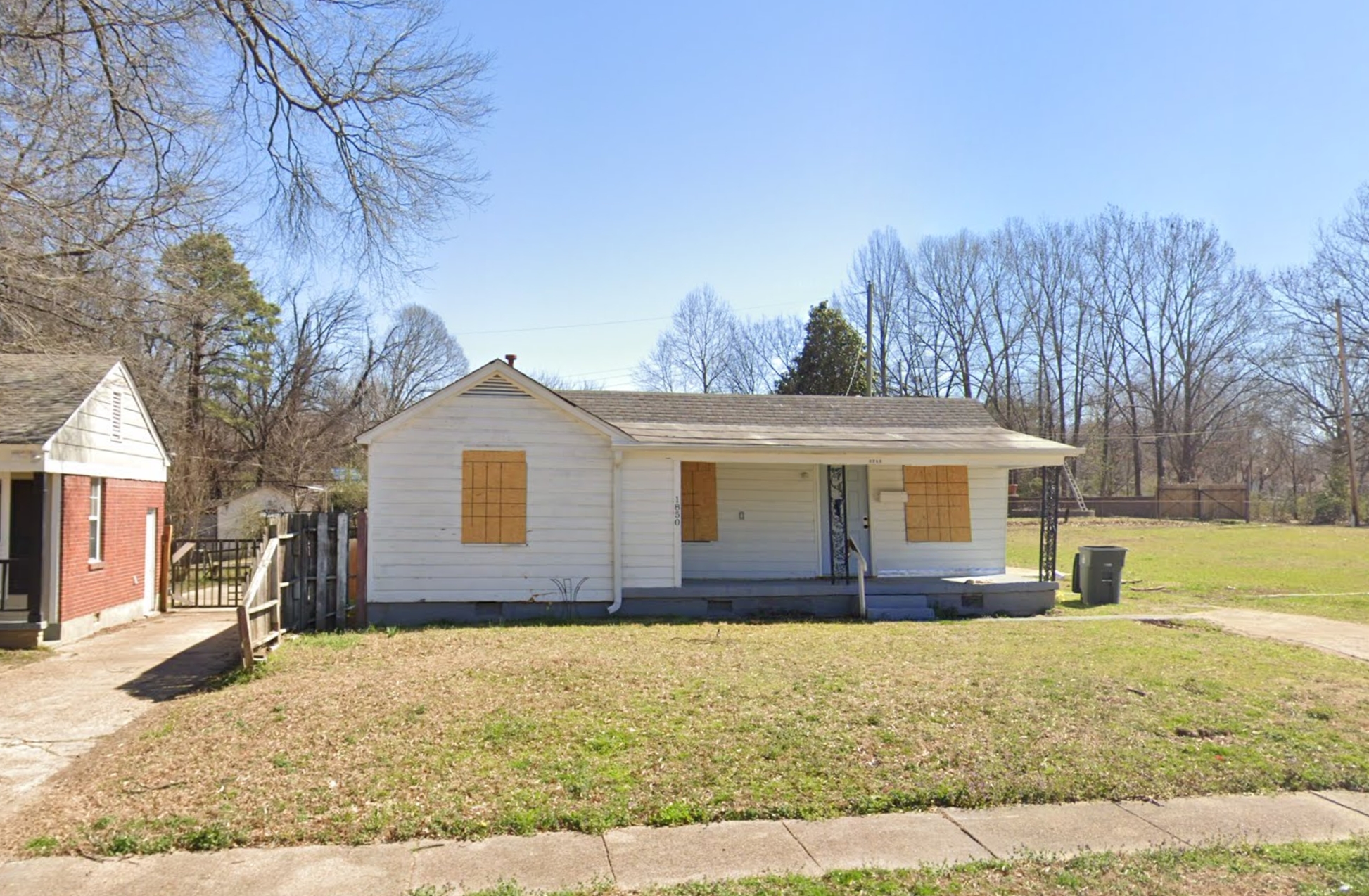 1850 Davis Circle